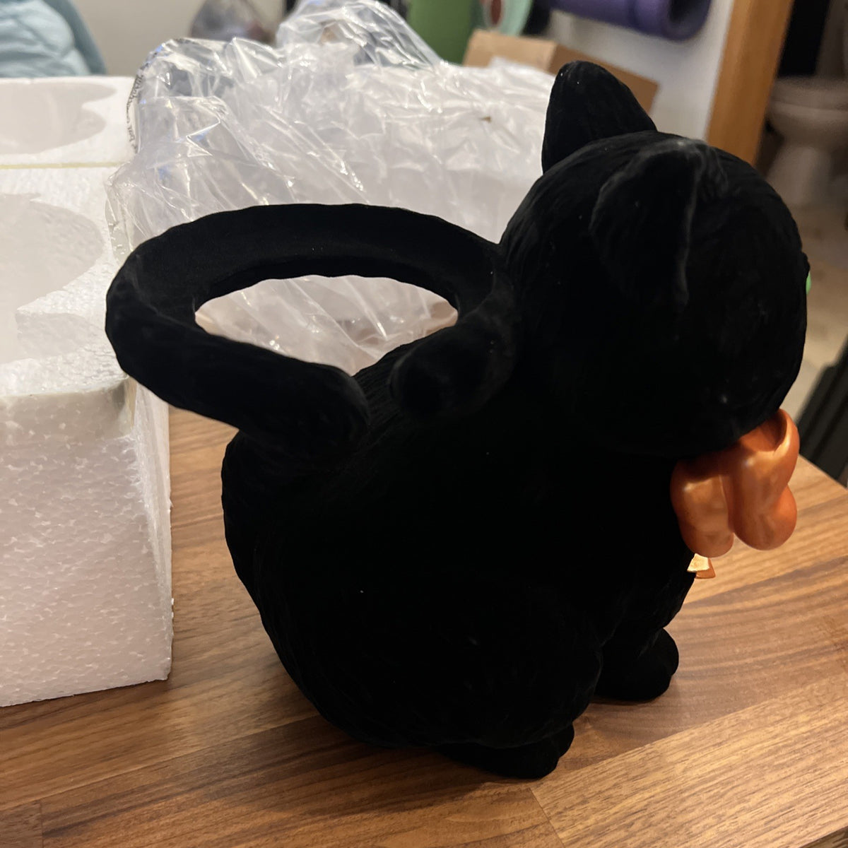 Bath & Body Works Halloween 2025 Vampire Cat 3-Wick Candle Holder Pedestal NEW