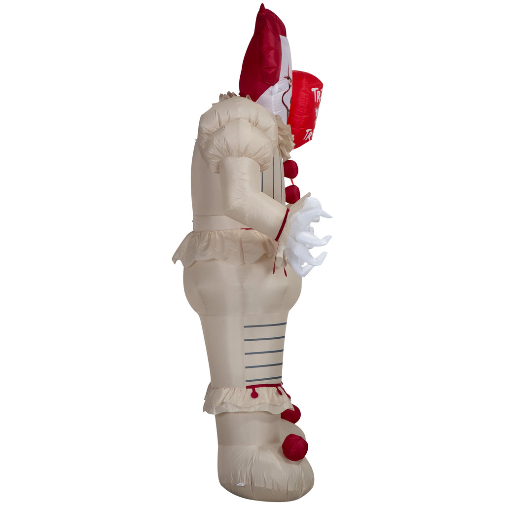 Warner Bros. 8 ft Pennywise Holding Red Balloon Halloween Yard Inflatable with LED Lights