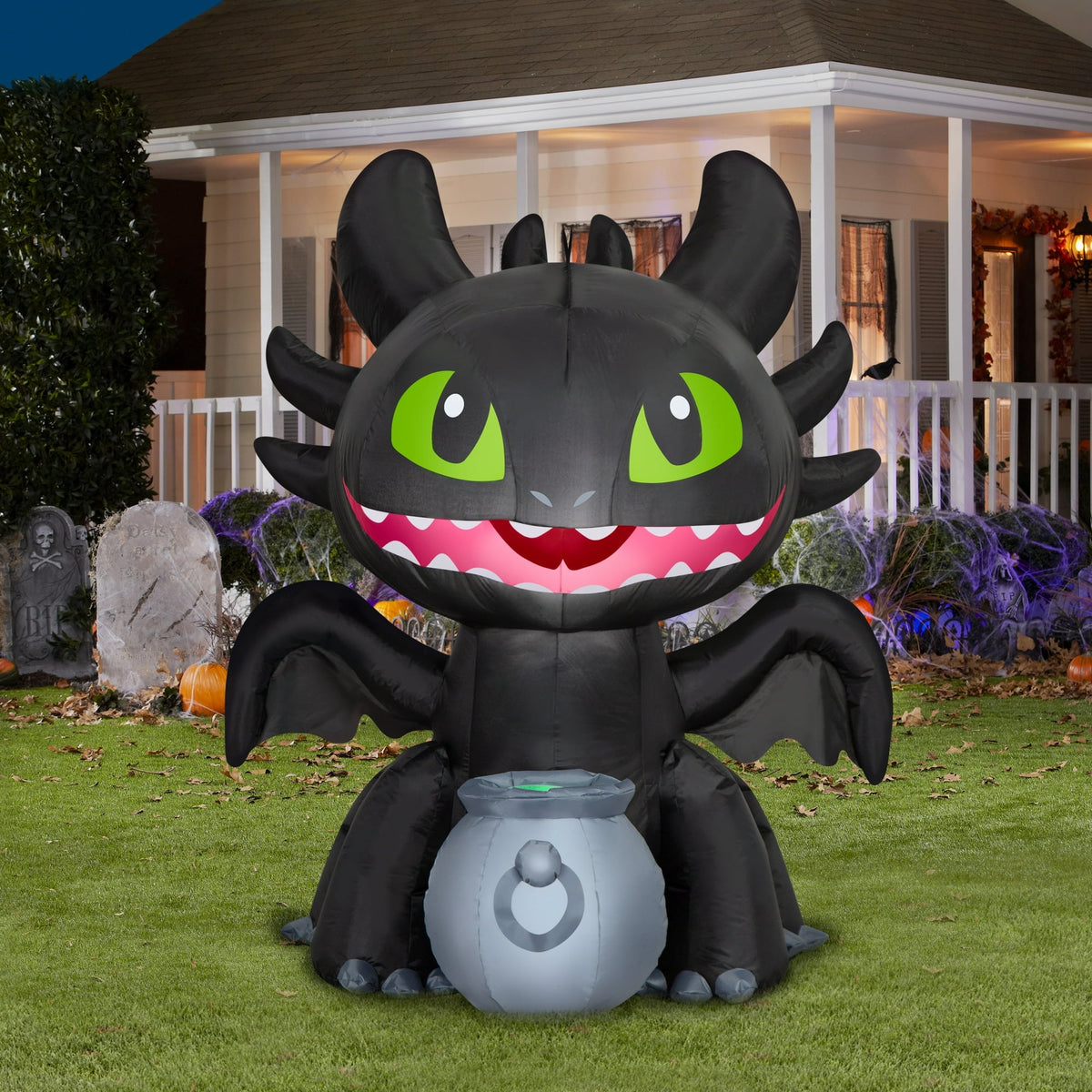 Halloween Inflatables Toothless with Cauldron How to Train a Dragon, 50in