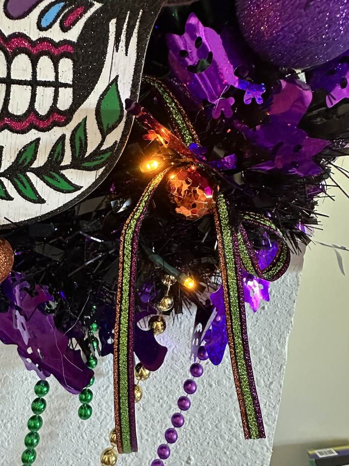 LED LIGHTED Halloween Dia De Los Muertos wreath Day of the Dead Sugar Skull