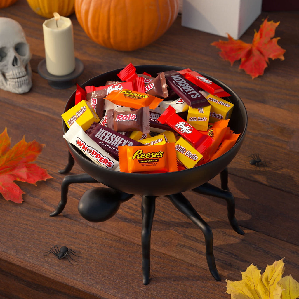 Hershey Assorted, Halloween Candy Bulk Variety Bag, 78.24 oz (275 Pieces)