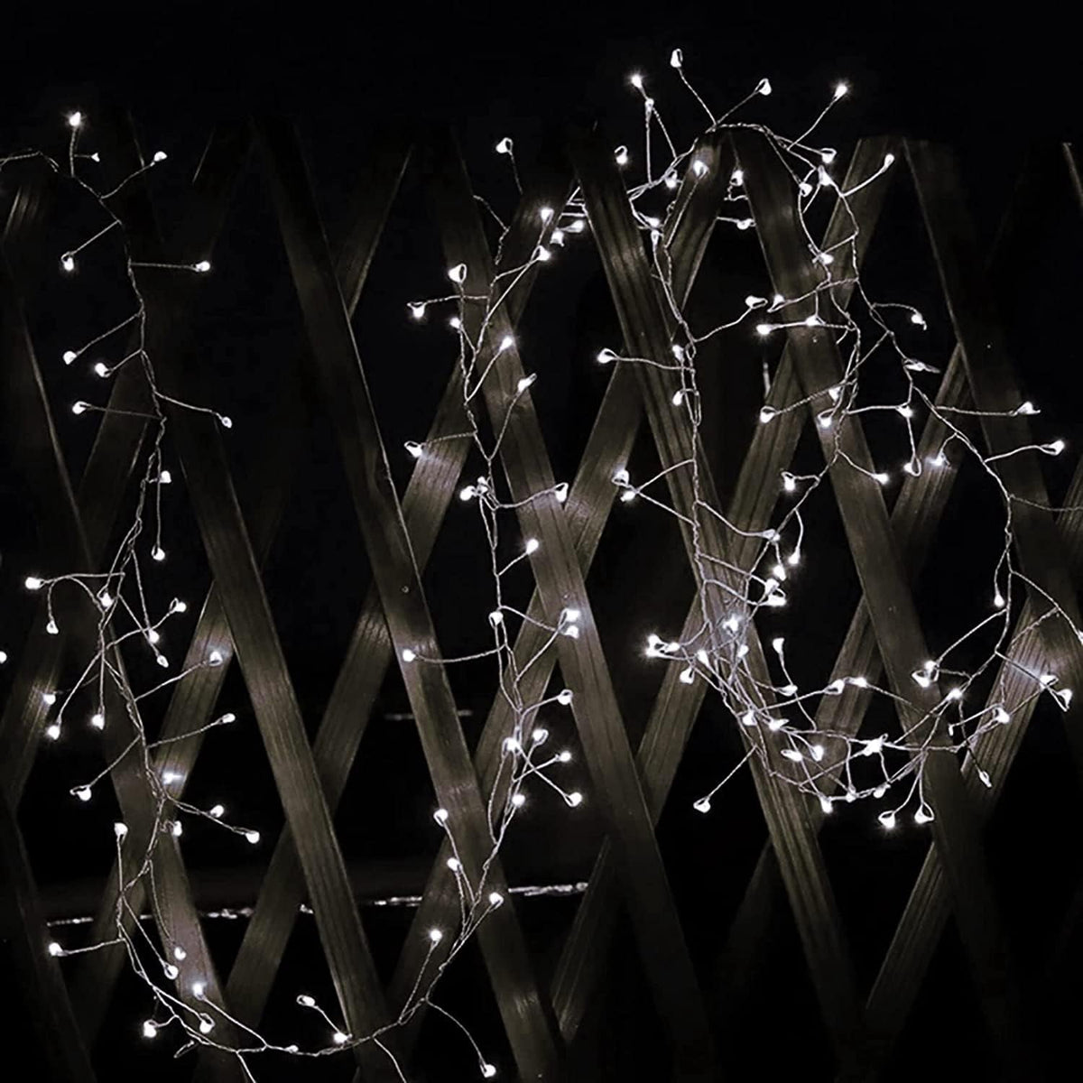 Plug-in Christmas Lights with Remote,30M 1000LED Waterproof Starry Cluster Fairy Lights, Copper Wire String Light for Indoor and Outdoor Use, Christmas Tree