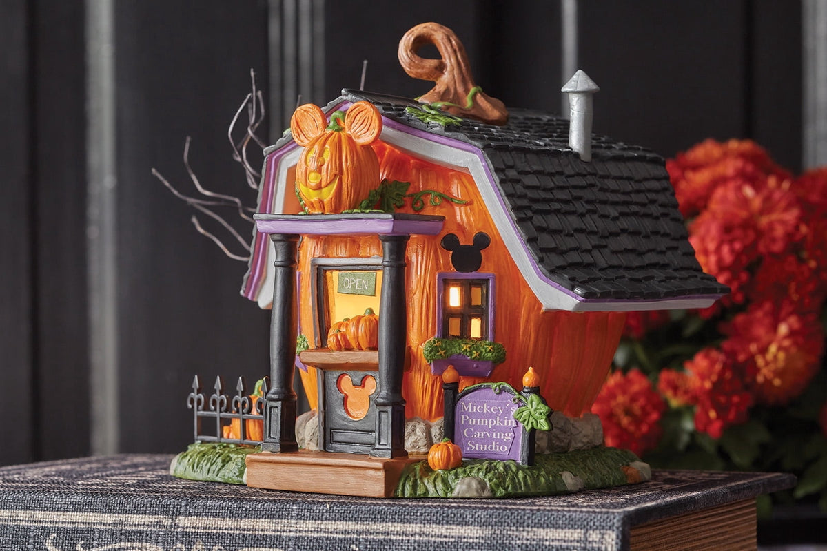 Department 56 Disney Village Pumpkintown Carving Studio Halloween Village Multicolor Figurine 5.5in H