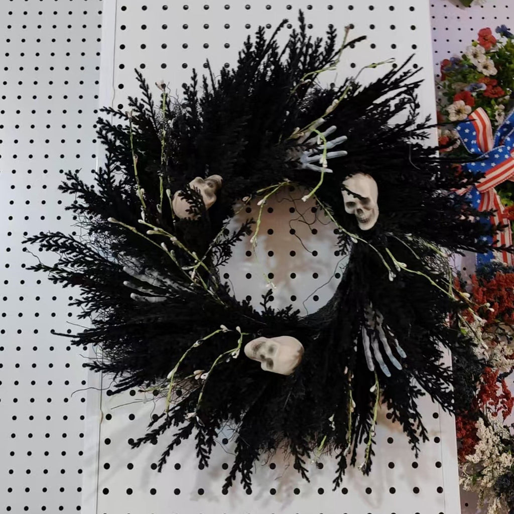 XHKUYI Halloween Skeleton Wreath 19.7 Inch, Black Skull Hand Halloween Wreath with Bone Details and Spooky Round Door Accent, for Front Door, Porch Wall, Haunted House Party, Indoor Entry Decor