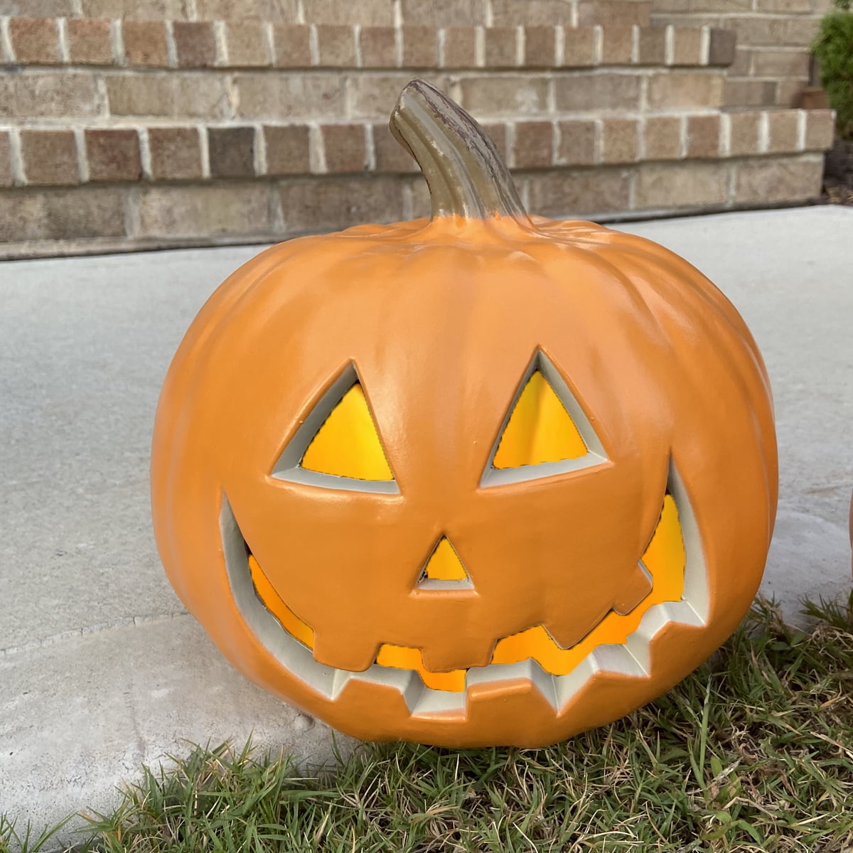 Gamexcel 21" LED Light-Up Jack O Lantern, Pre-lit Halloween Plastic Pumpkin Lights for Indoor/Outdoor Decoration - Angry Face