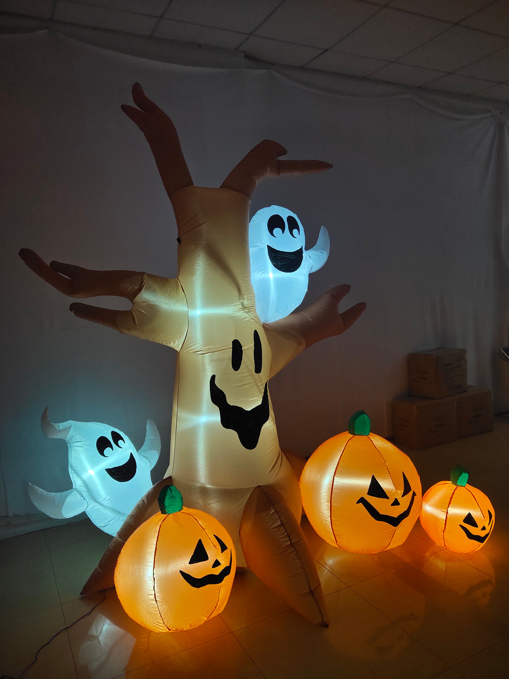 Wick's Outdoor Living 4 Ft Pumpkin Family Around Spooky Tree, Halloween Yard Inflatable